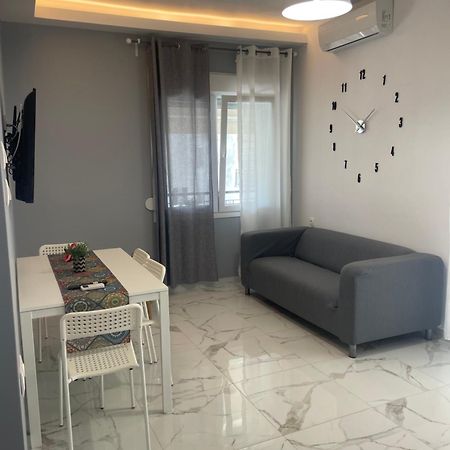 Antonis Apartment パラリア・ディオニショウ 部屋 写真